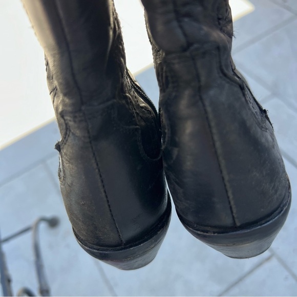 ASOS Esaurito Black Cowboy Boots - Picture 12 of 14